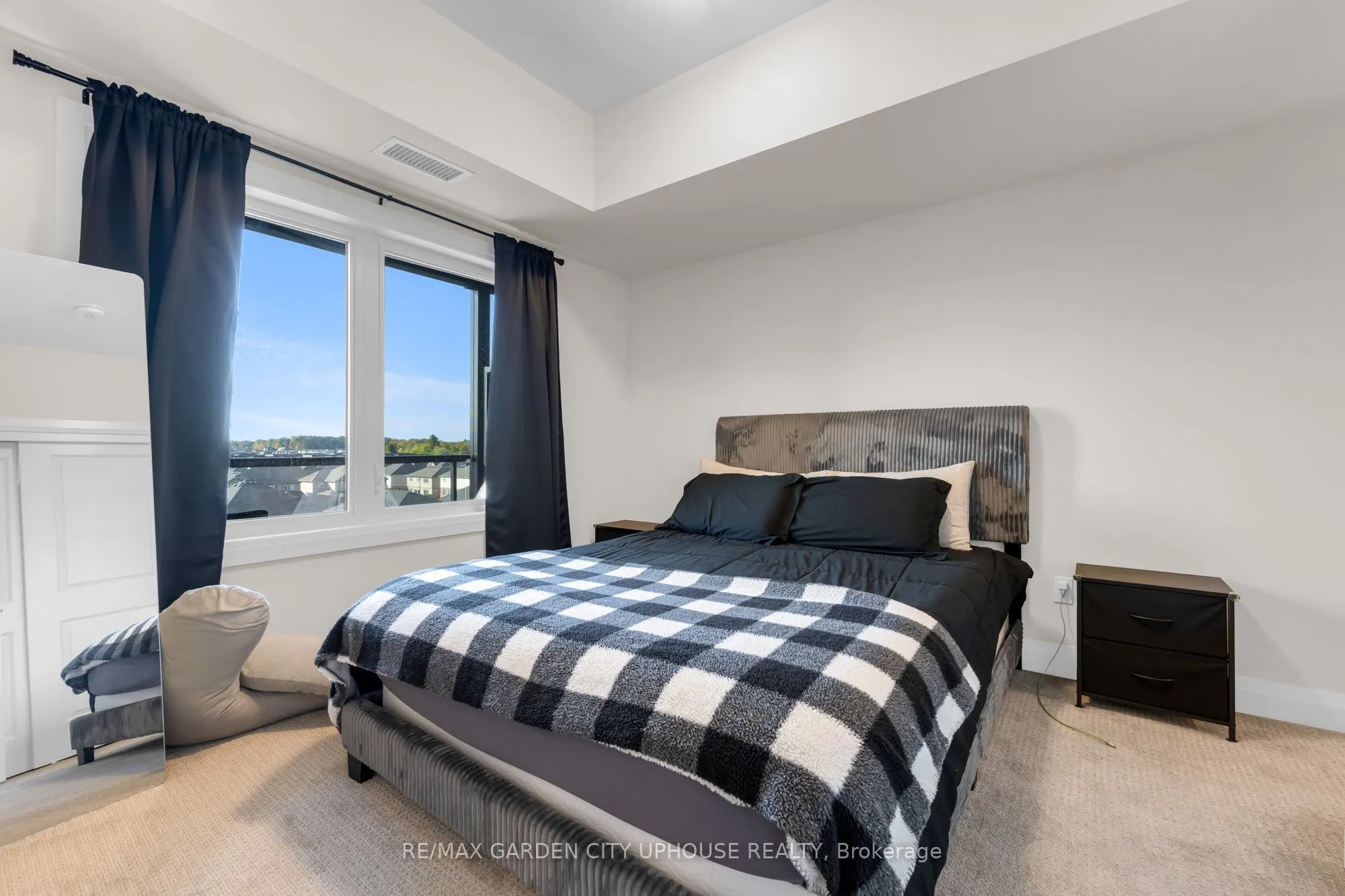 118 Summerside Boulevard, #408