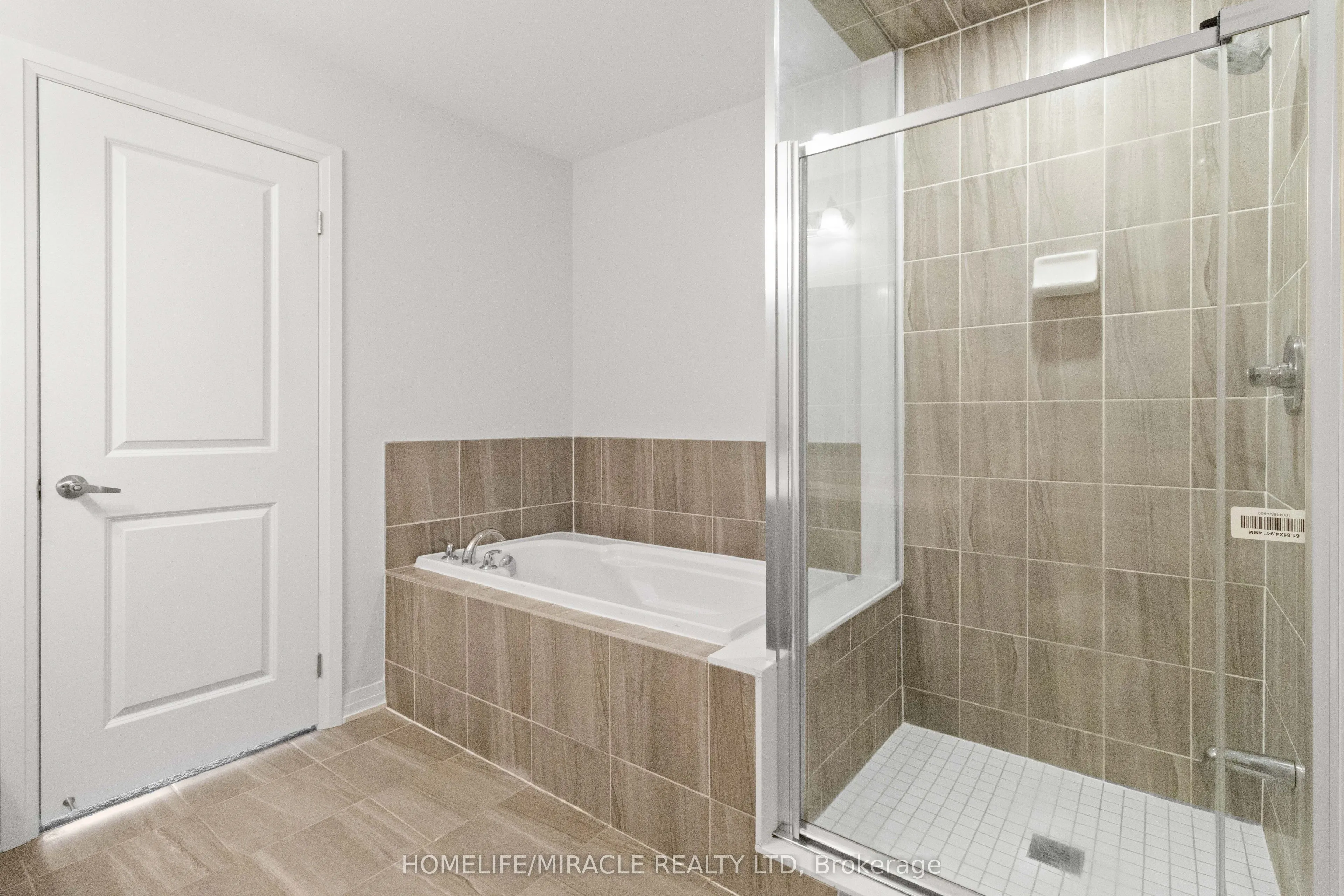 585 Colborne Street E, #109