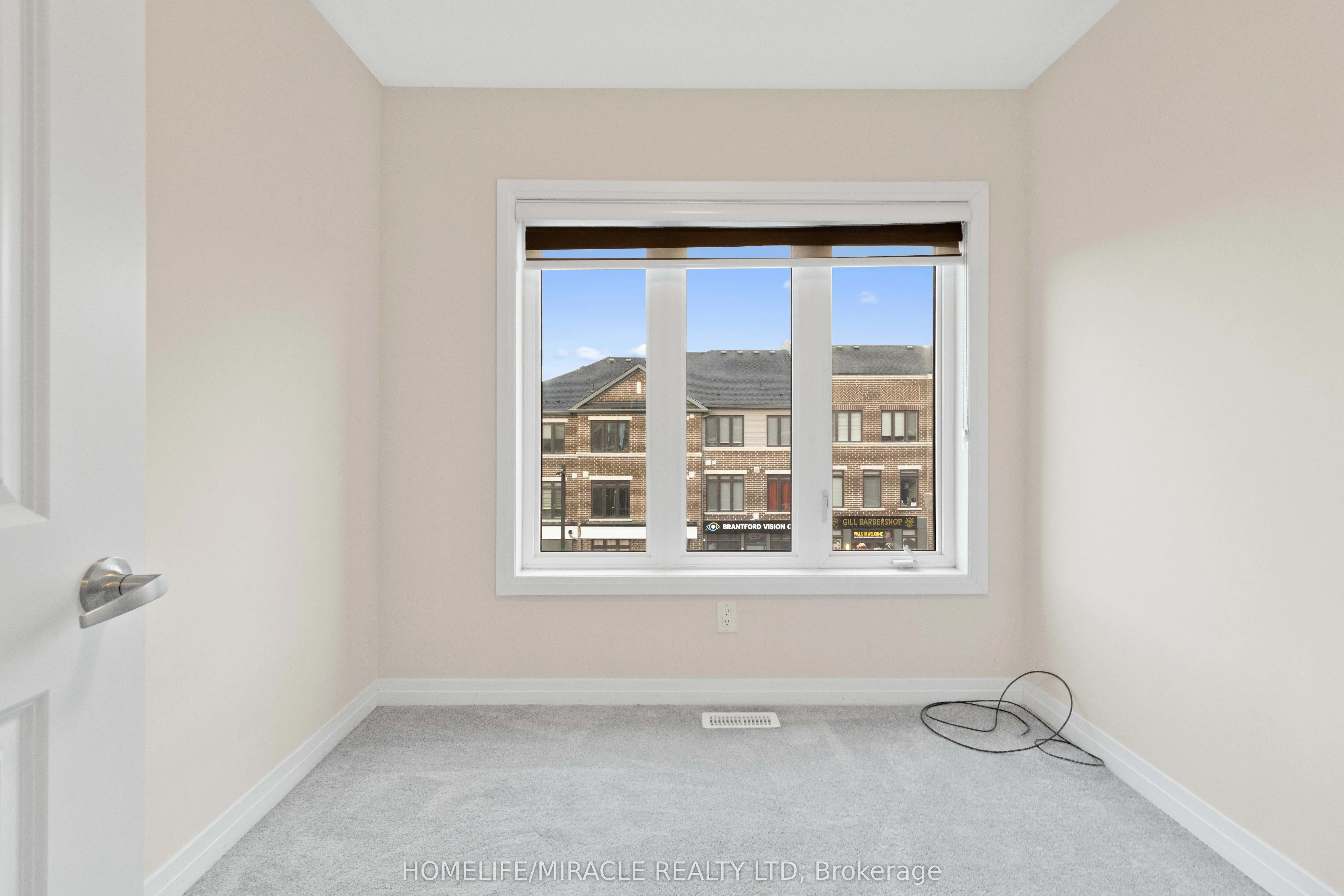 585 Colborne Street E, #109