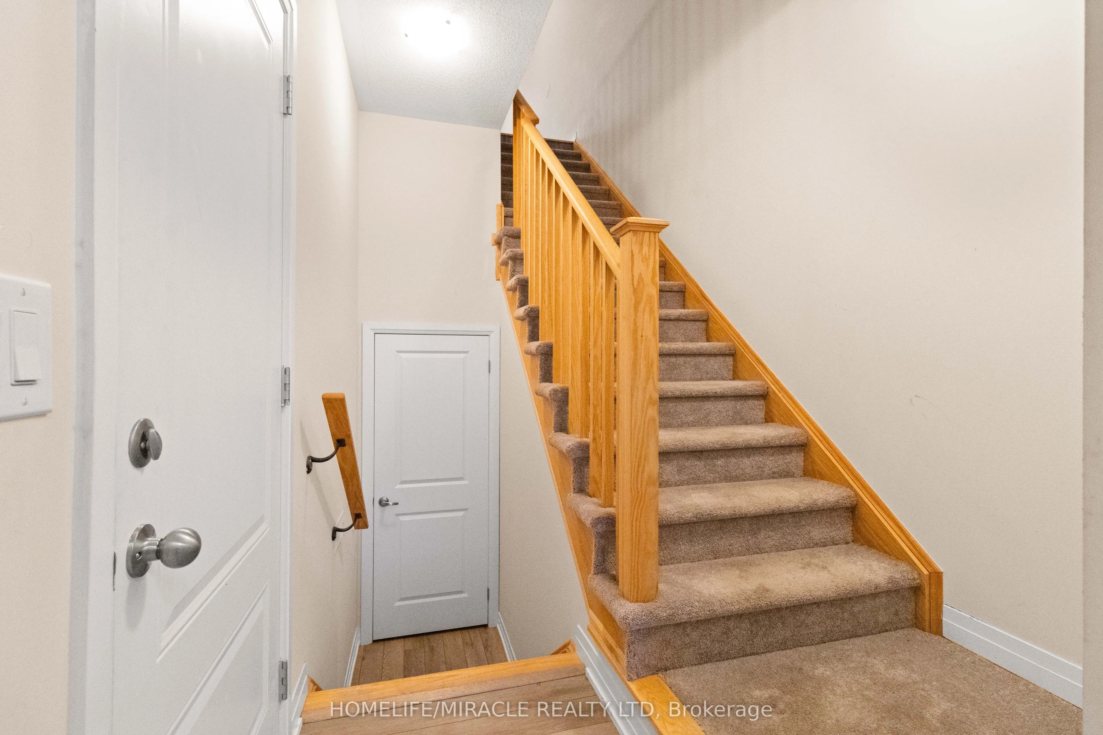 585 Colborne Street E, #109