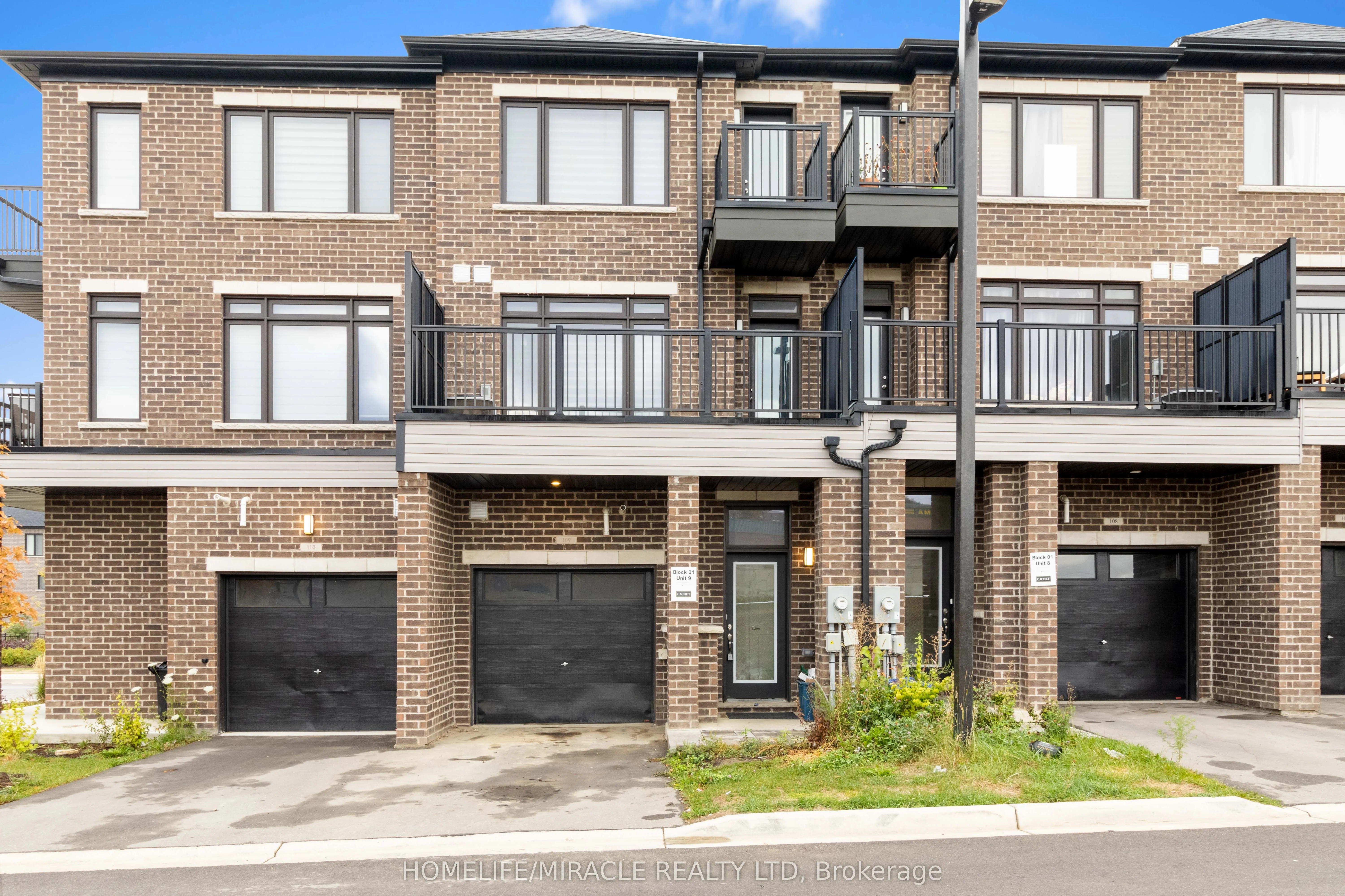 585 Colborne Street E, #109