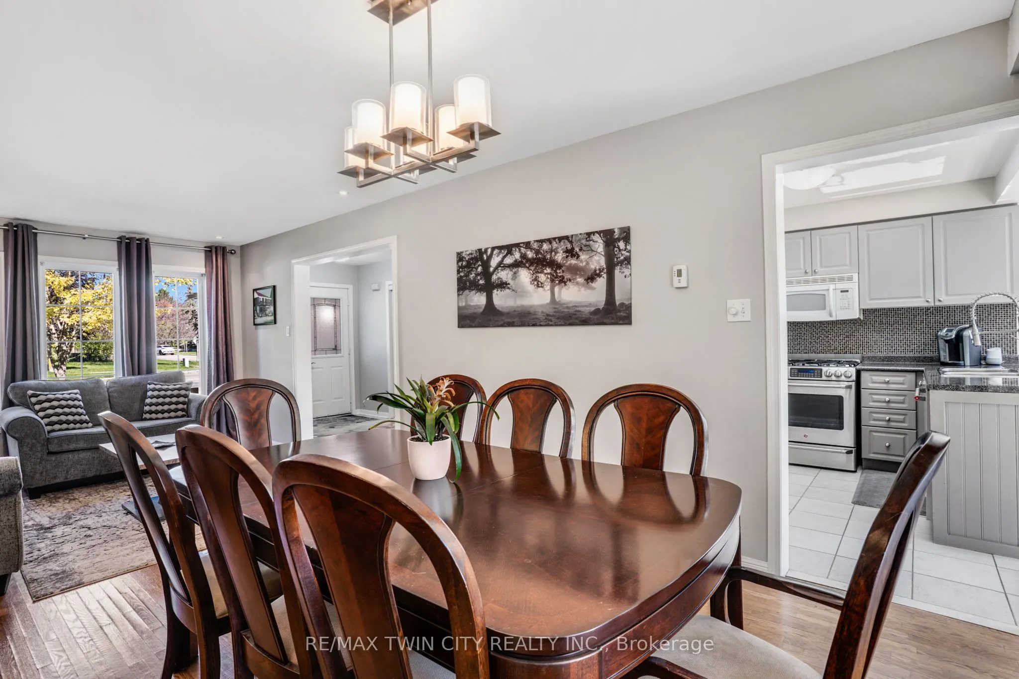 795 Saginaw Parkway
