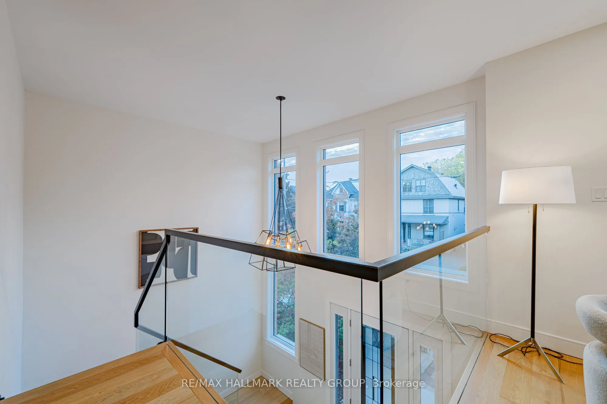 14 THORNTON Avenue