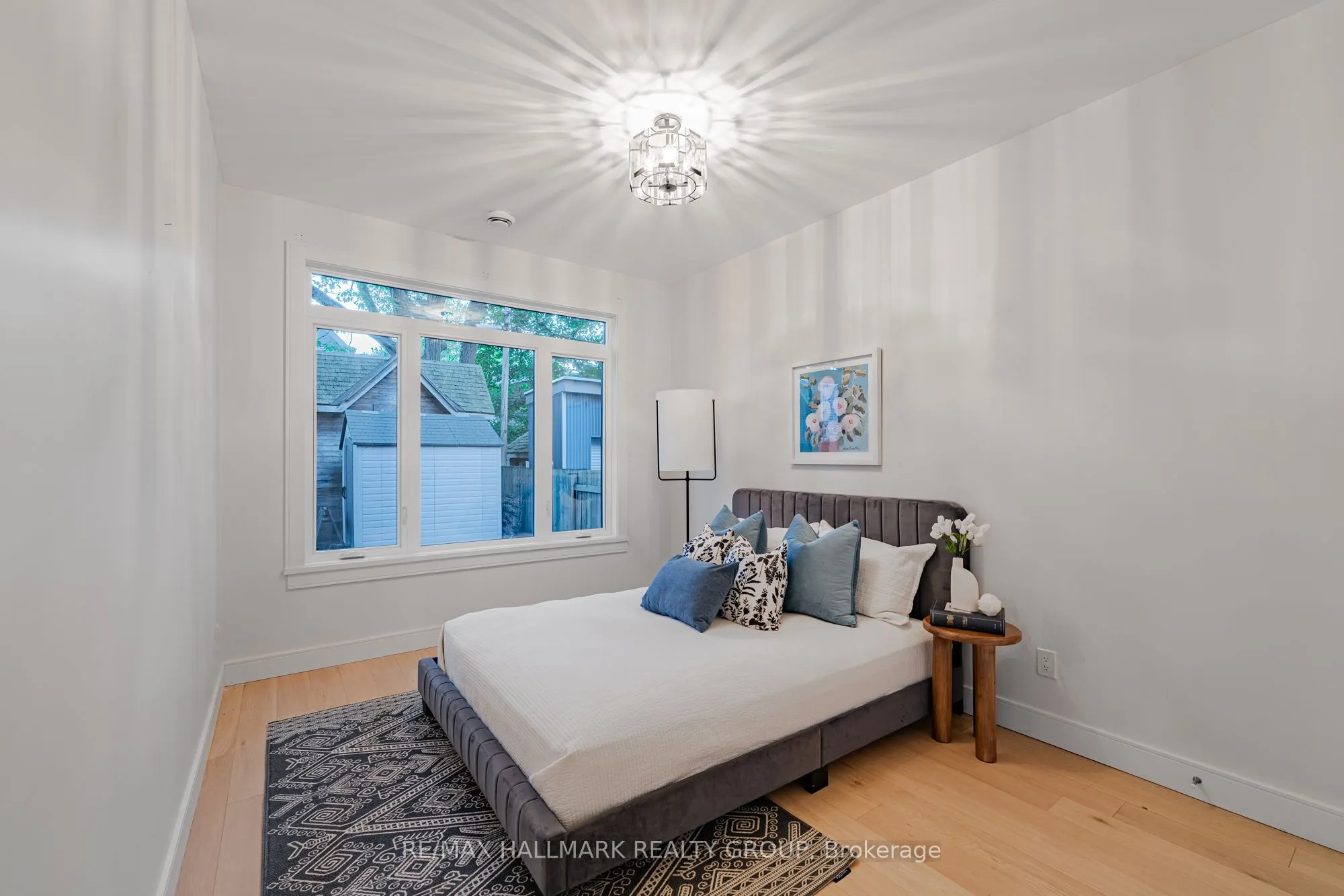 14 THORNTON Avenue