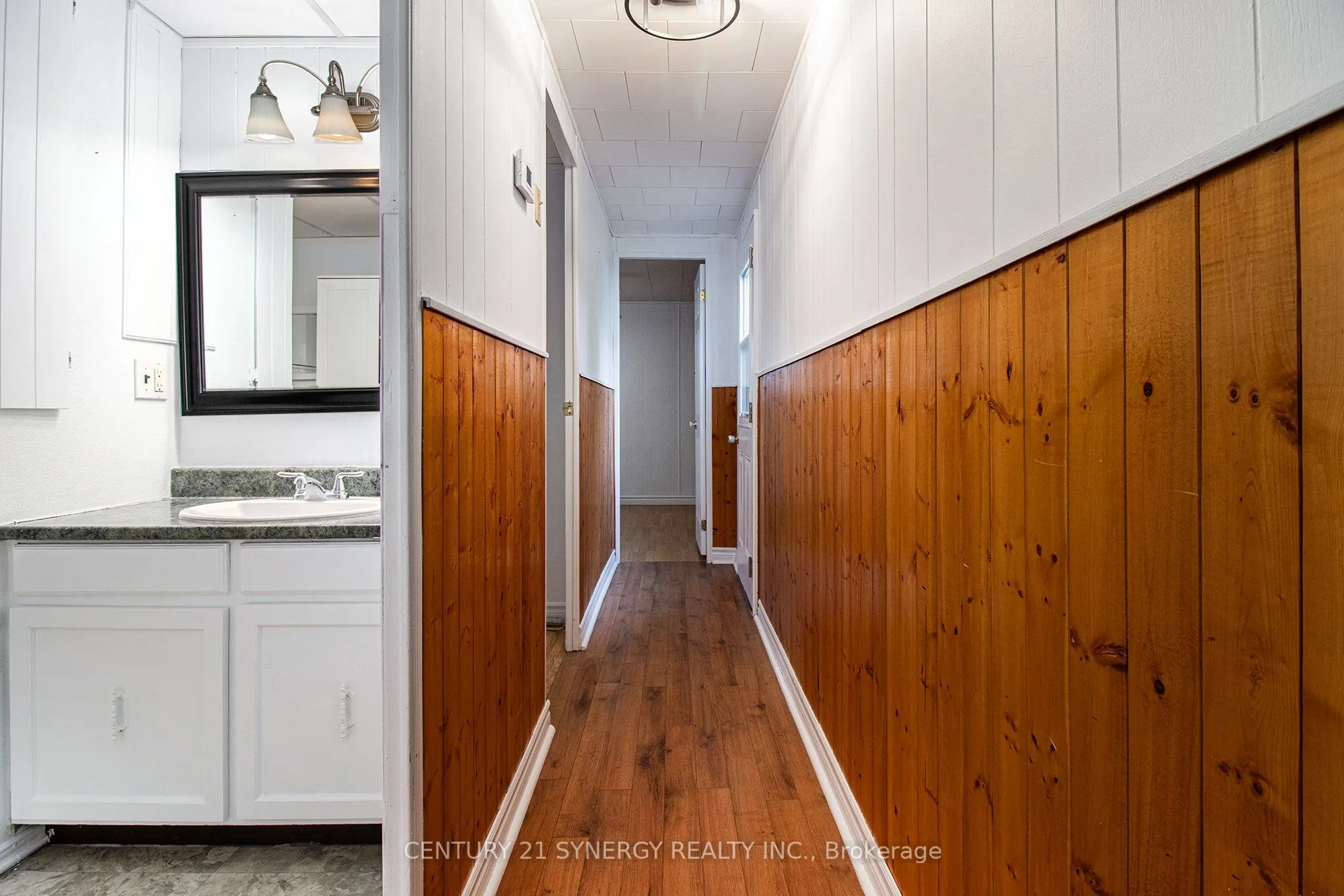 9 Bridle Path