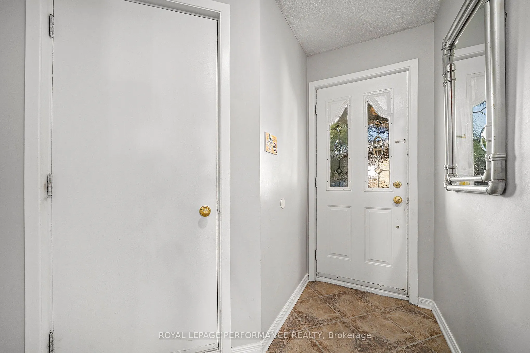 29 Hummingbird Crescent