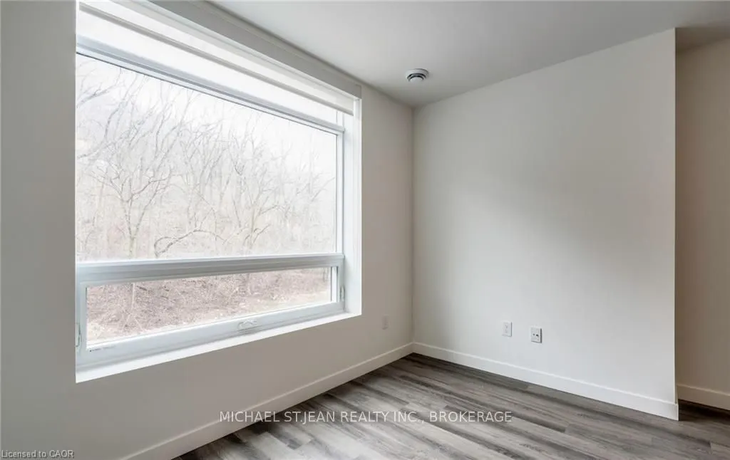 479 Charlton Avenue E, #102