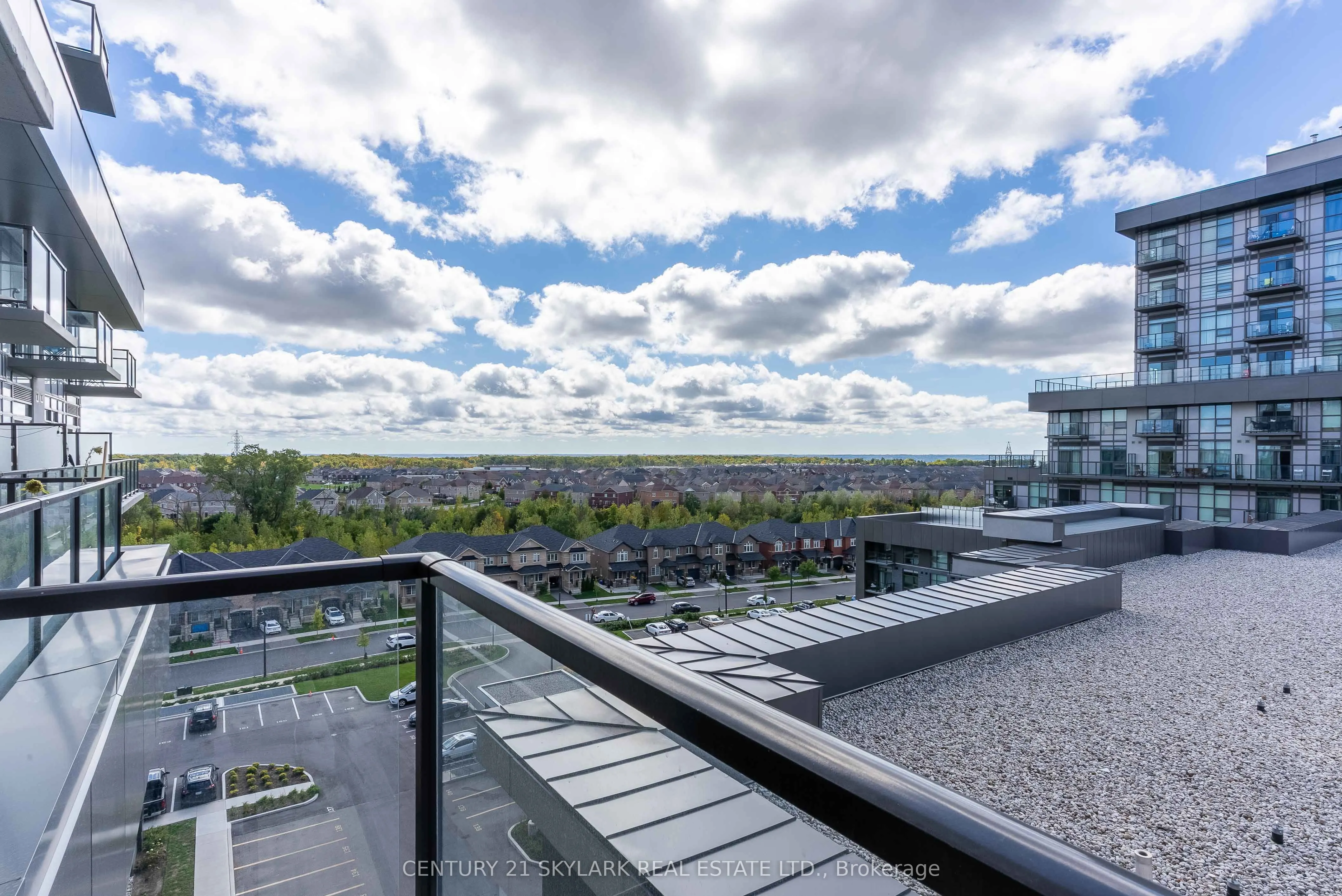 460 Dundas Street E, #701
