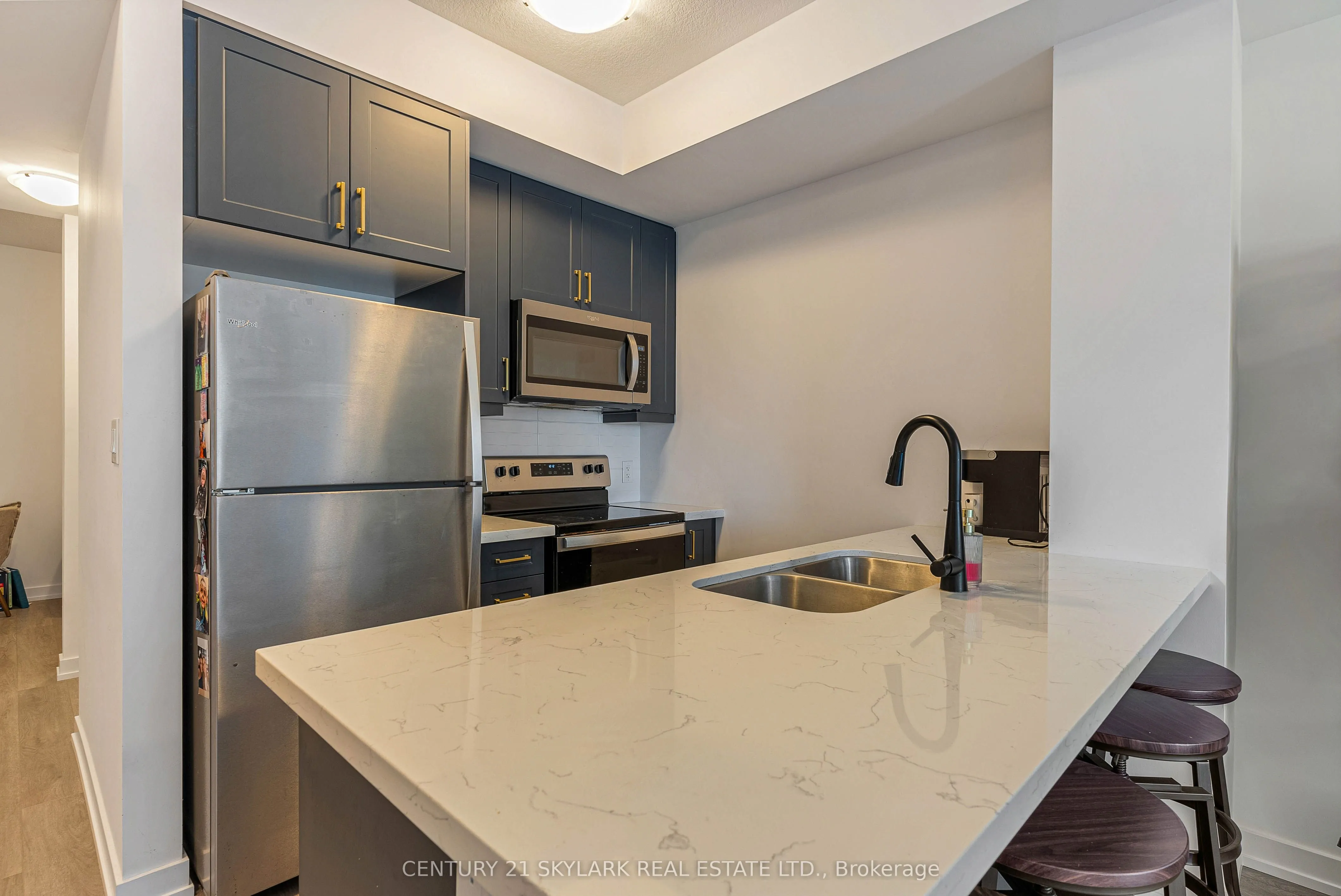 460 Dundas Street E, #701