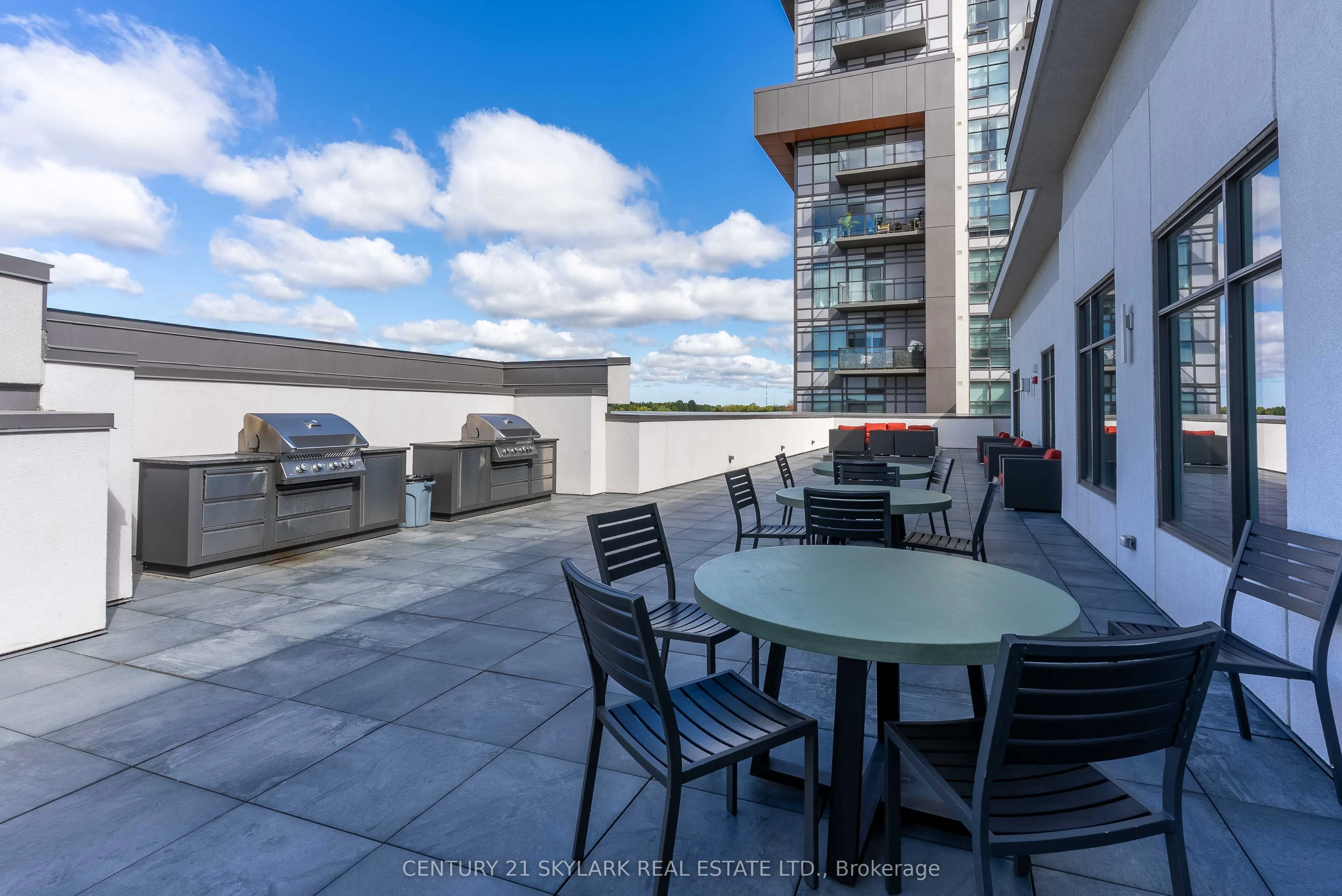 460 Dundas Street E, #701