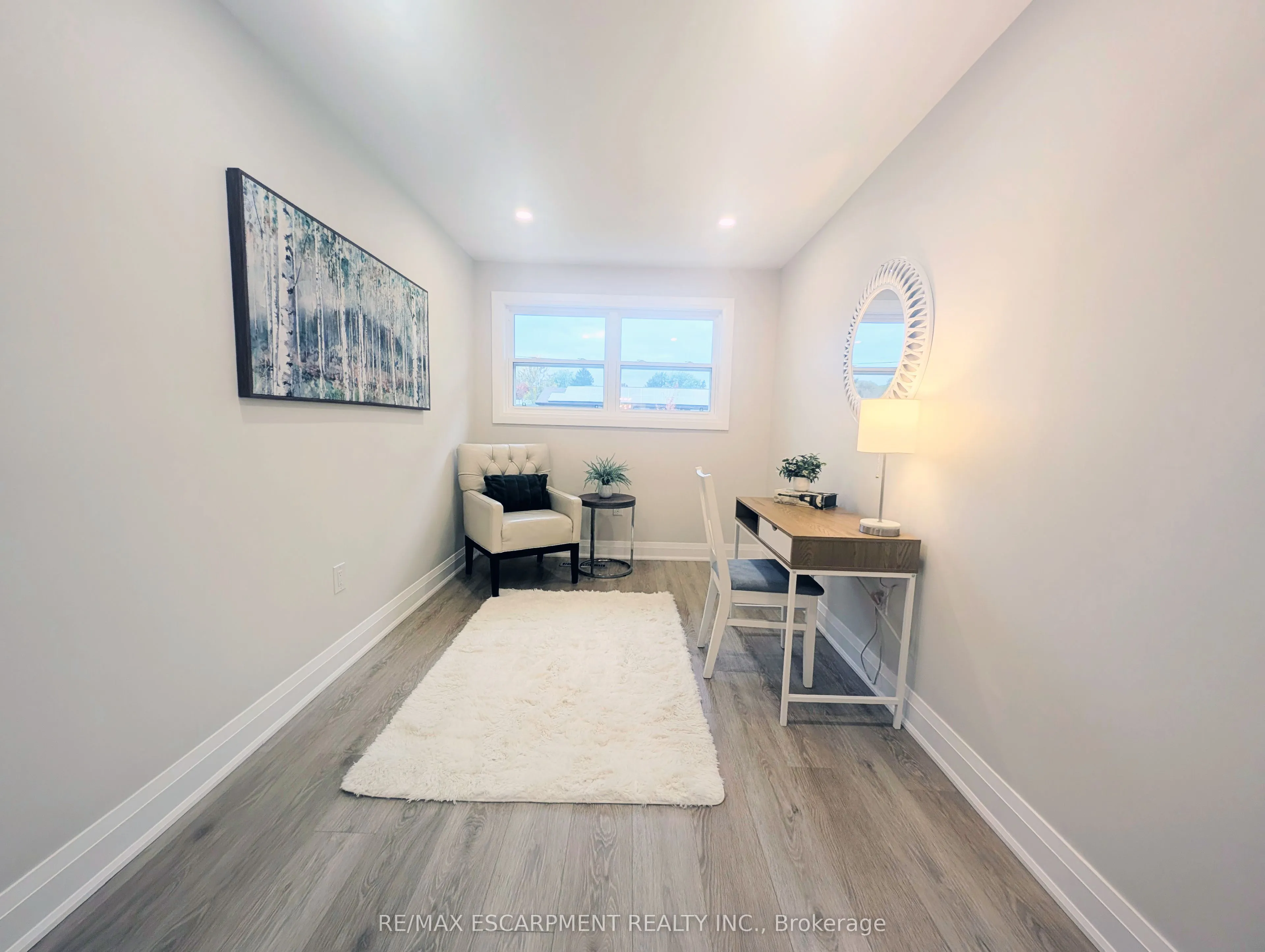 52 Valencourt Drive