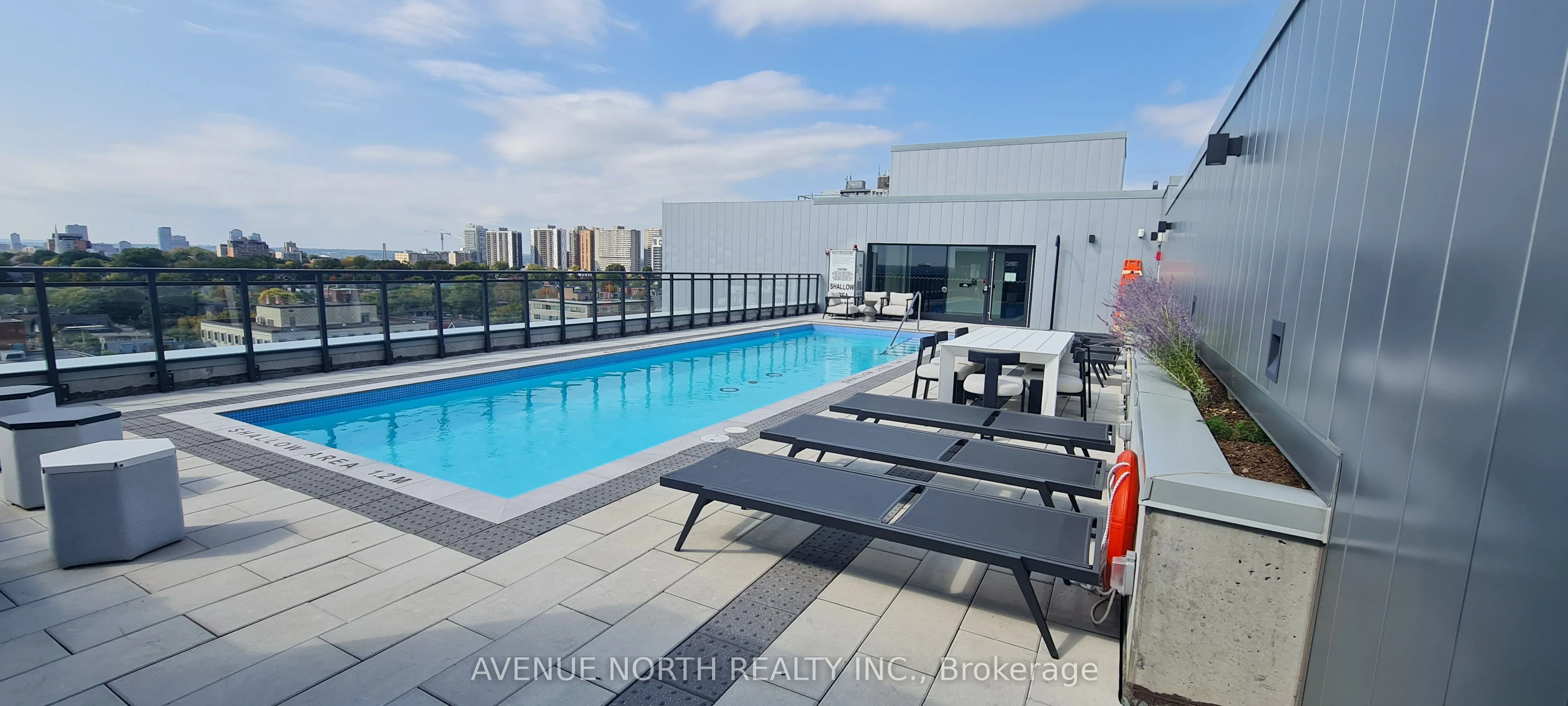 10 JAMES Street, #809/LPH9