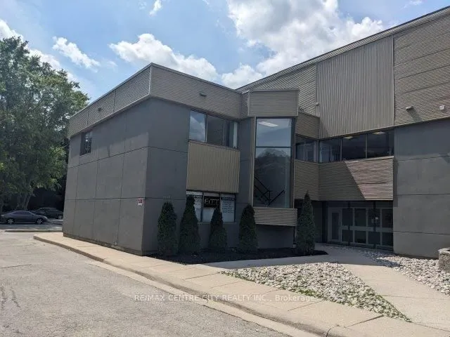 1555 Glenora Drive, #102103