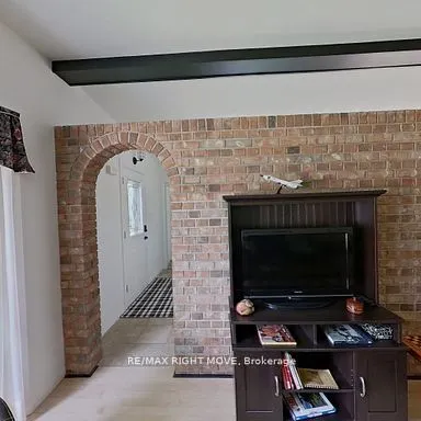 4 Maypark Drive