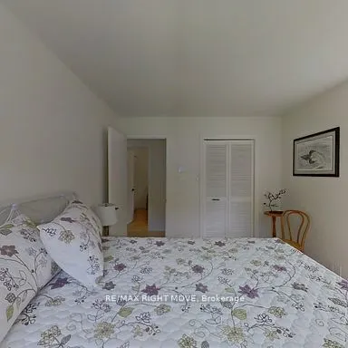 4 Maypark Drive