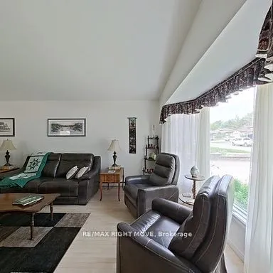 4 Maypark Drive