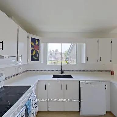 4 Maypark Drive