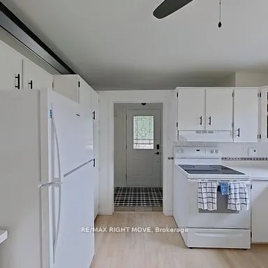 4 Maypark Drive