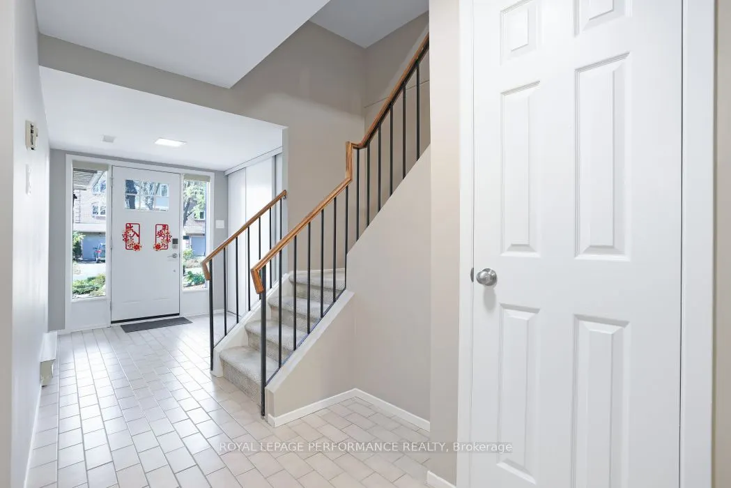 21 Arbordale Crescent
