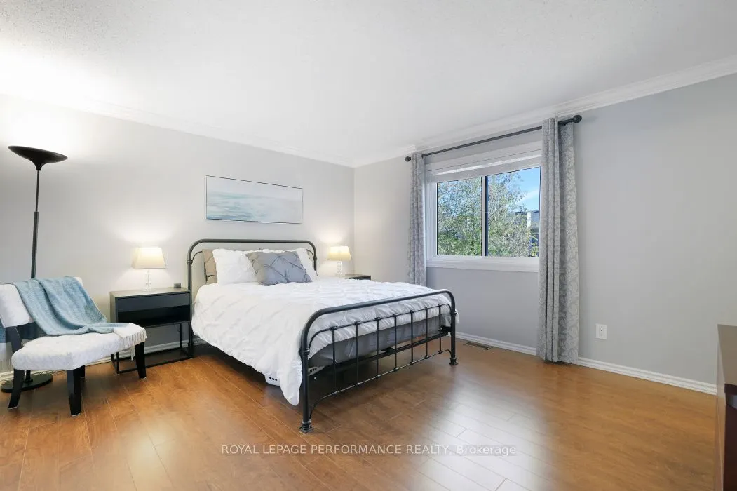 21 Arbordale Crescent