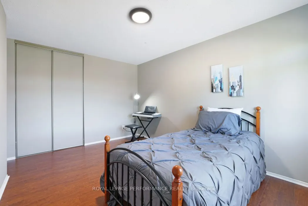 21 Arbordale Crescent