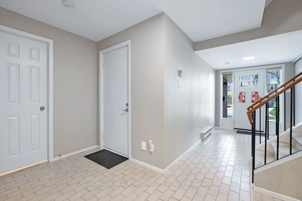 21 Arbordale Crescent