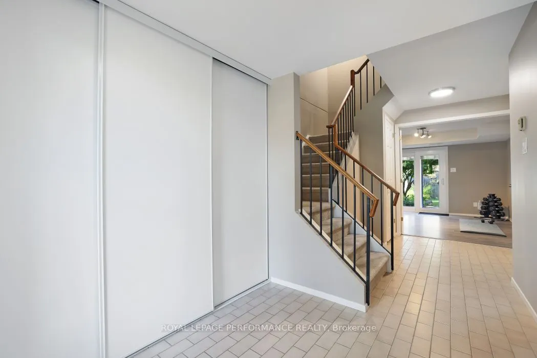 21 Arbordale Crescent