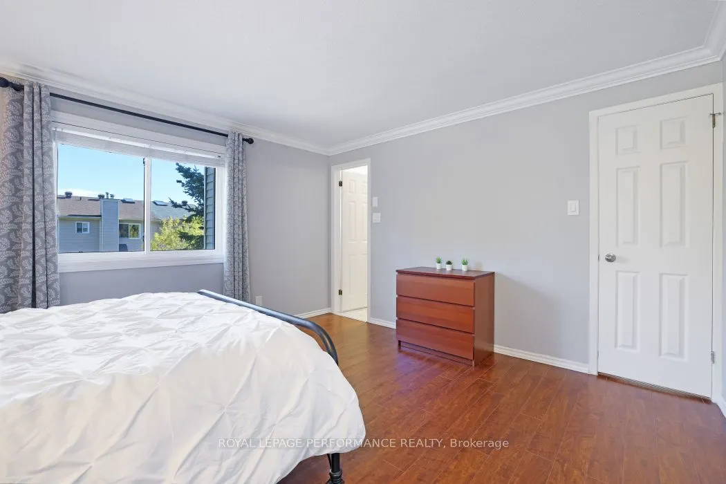 21 Arbordale Crescent