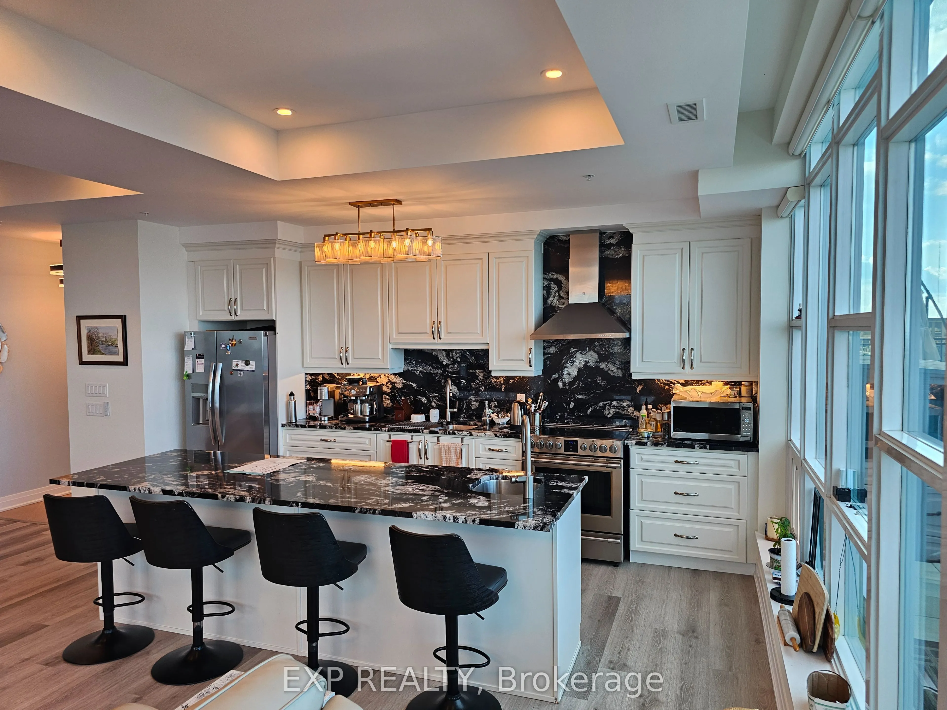 16 Concord Place, #640