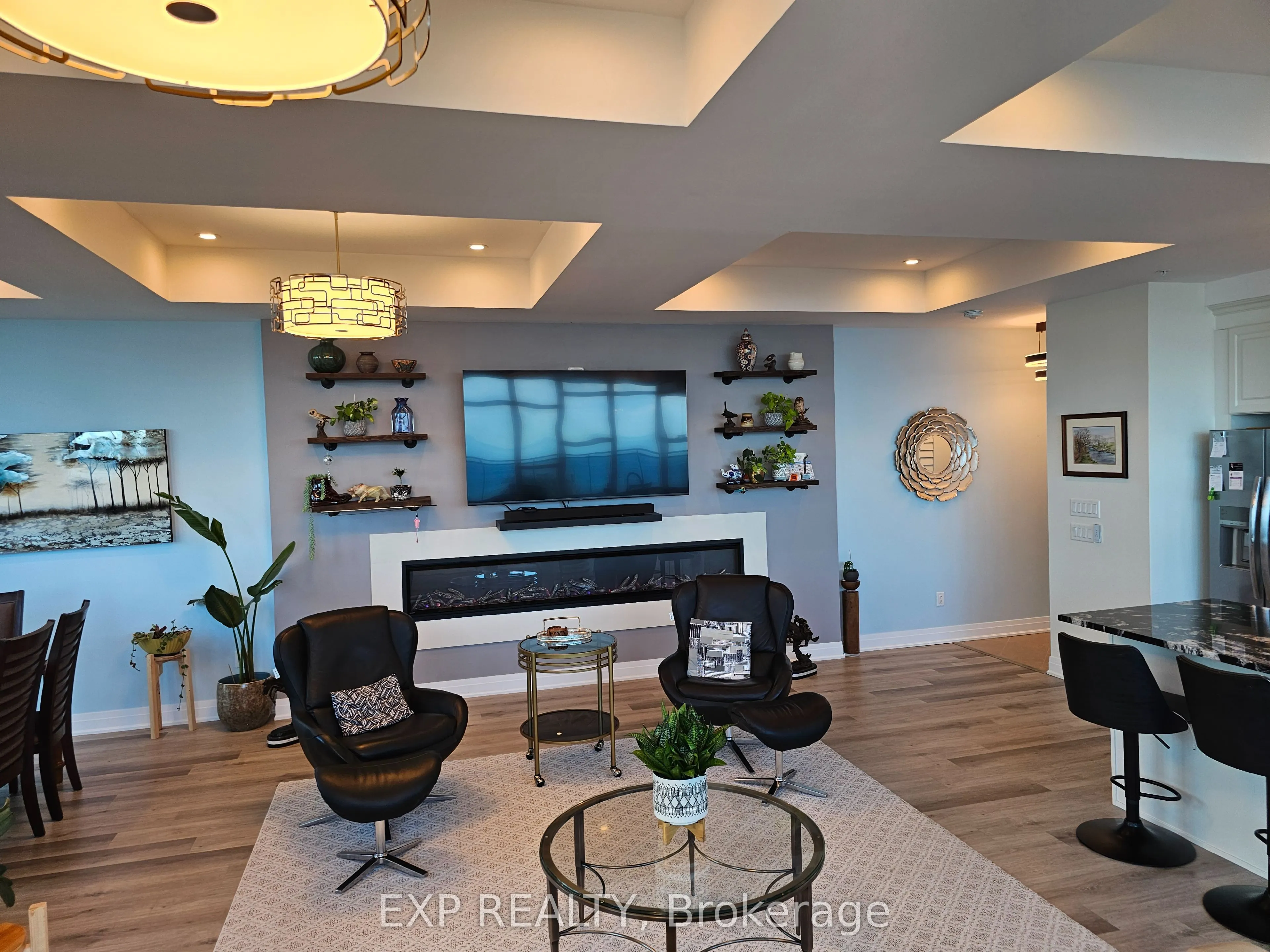 16 Concord Place, #640