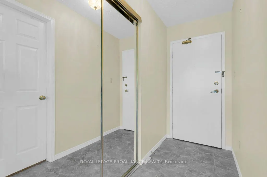 52 Tripp Boulevard, #121