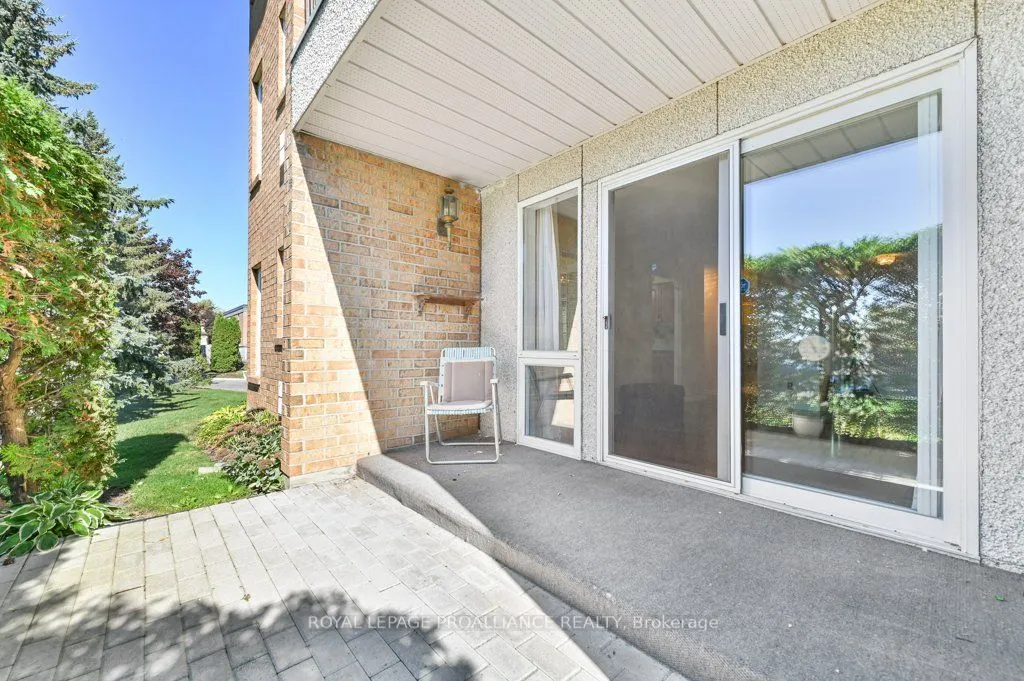 52 Tripp Boulevard, #121