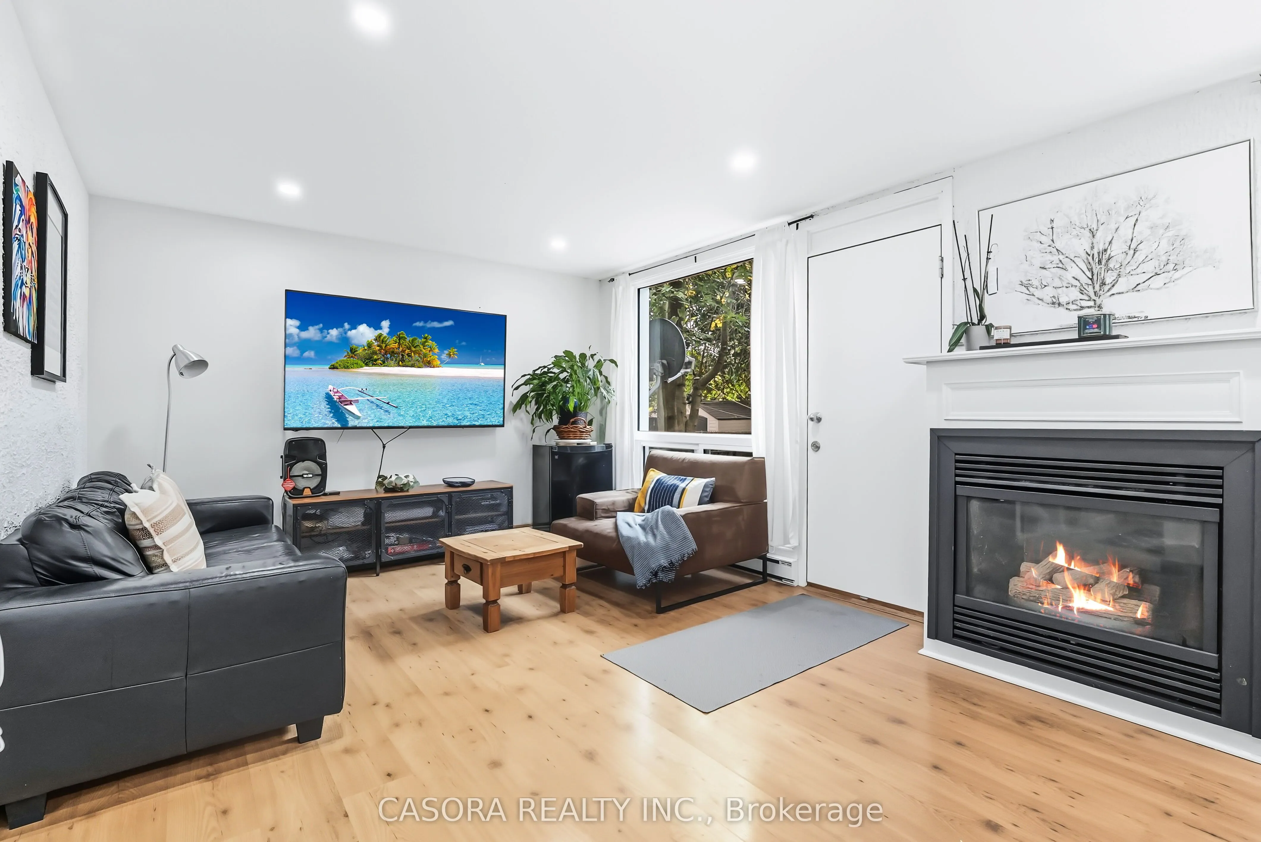 25 Britten Close, #B56
