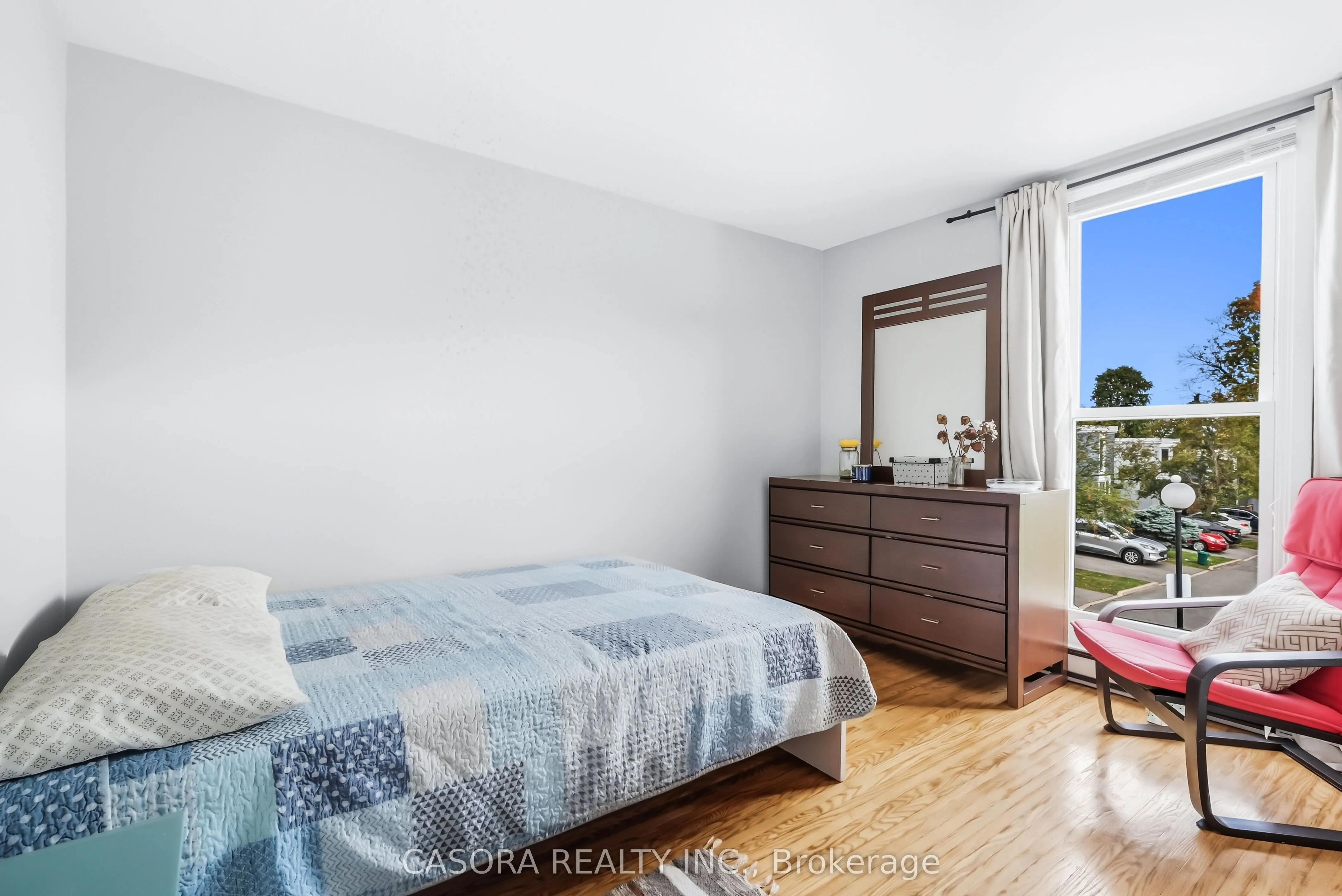 25 Britten Close, #B56
