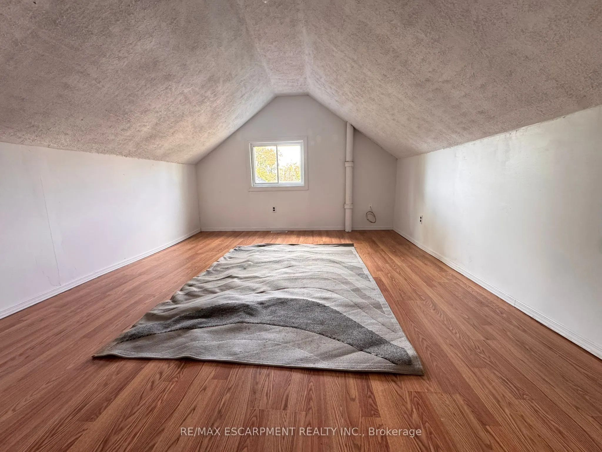 495 Grandview Road