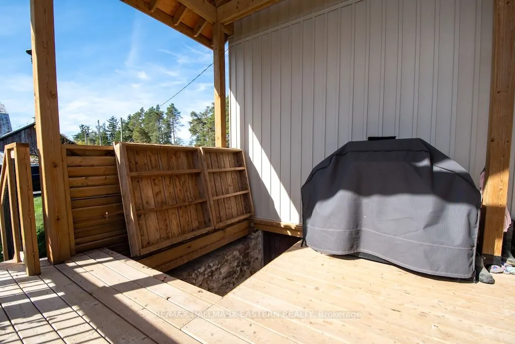 3477 Wallace Point Road