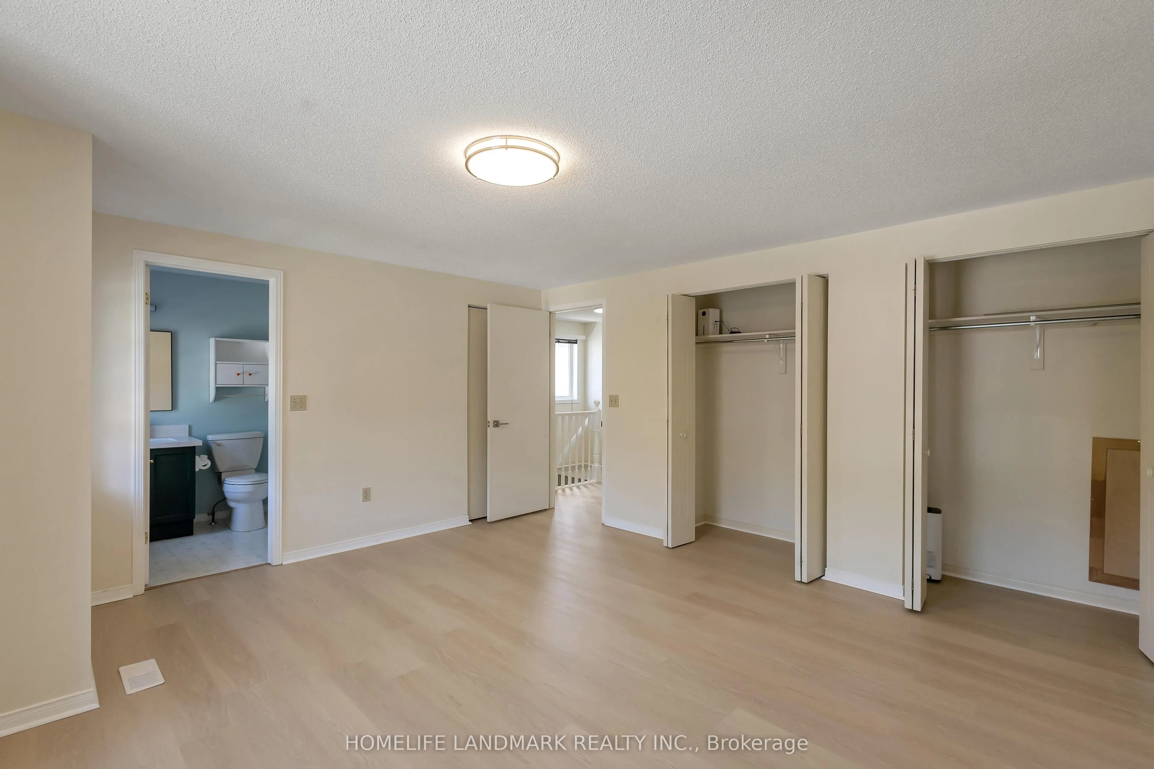 34 Southcreek Trail