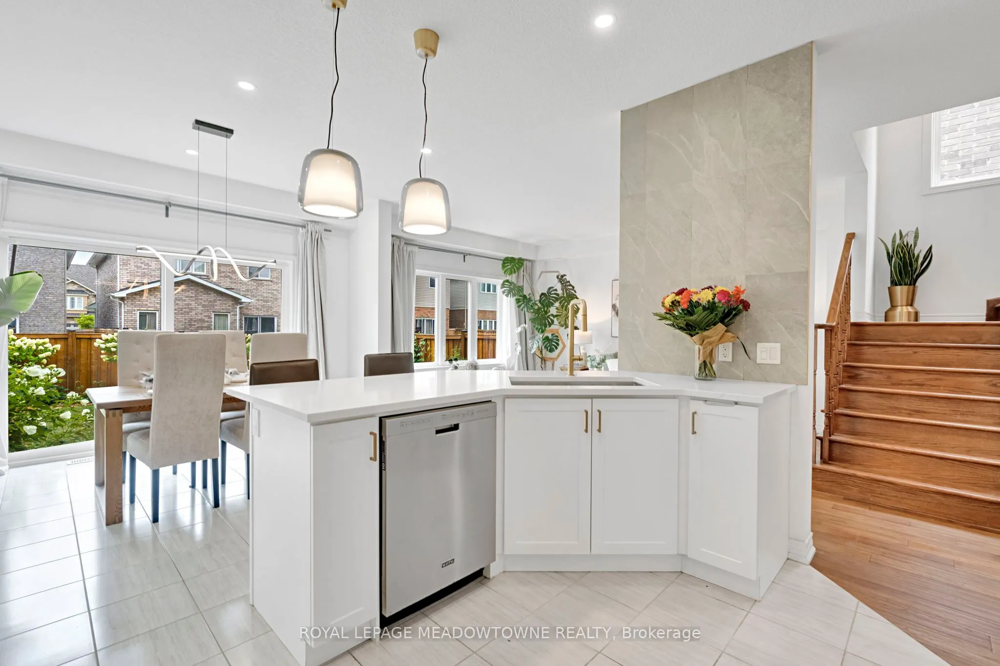 266 Dalgleish Trail