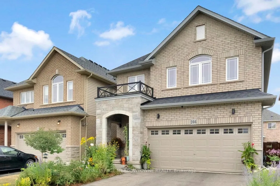 266 Dalgleish Trail