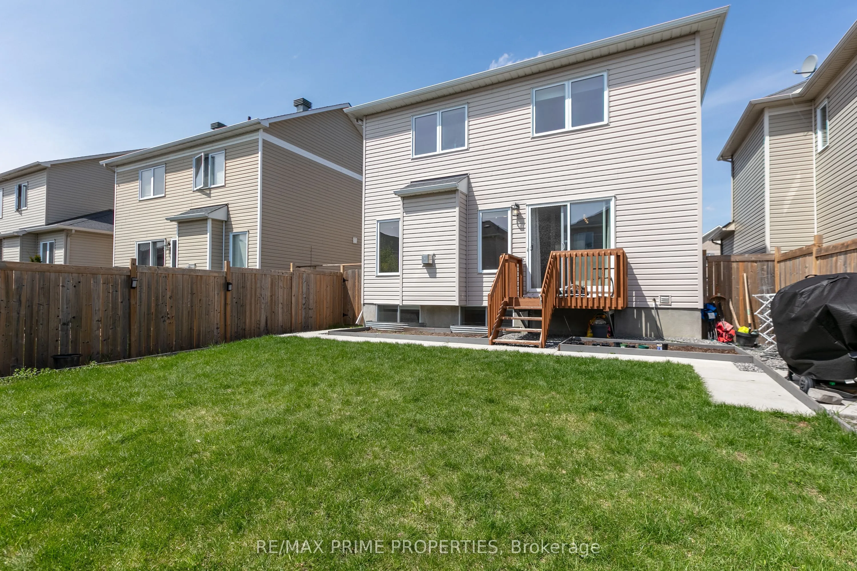 513 PAUL METIVIER Drive