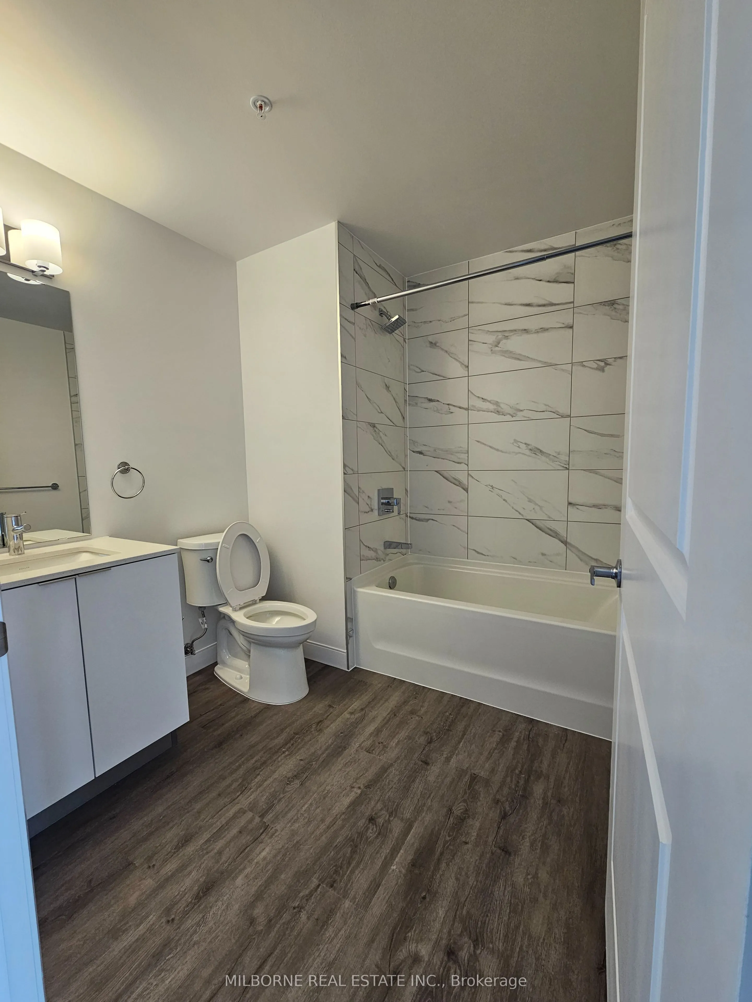 22 Hughson Street, #1403 B