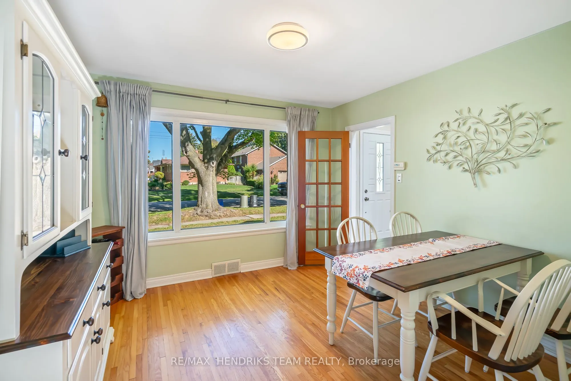 5 Maplewood Drive