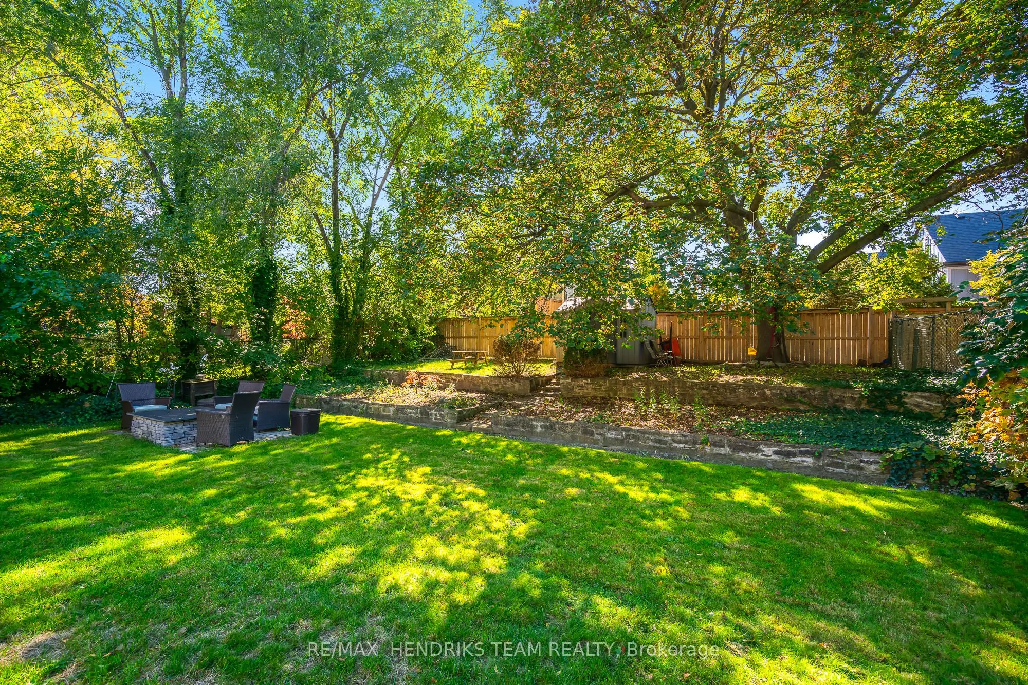 5 Maplewood Drive