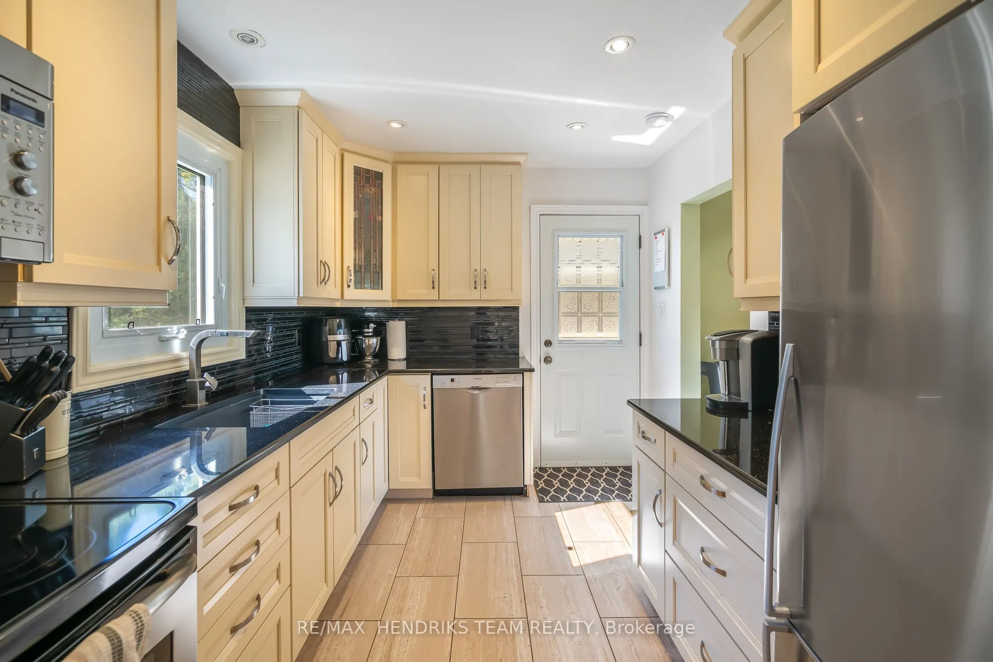 5 Maplewood Drive