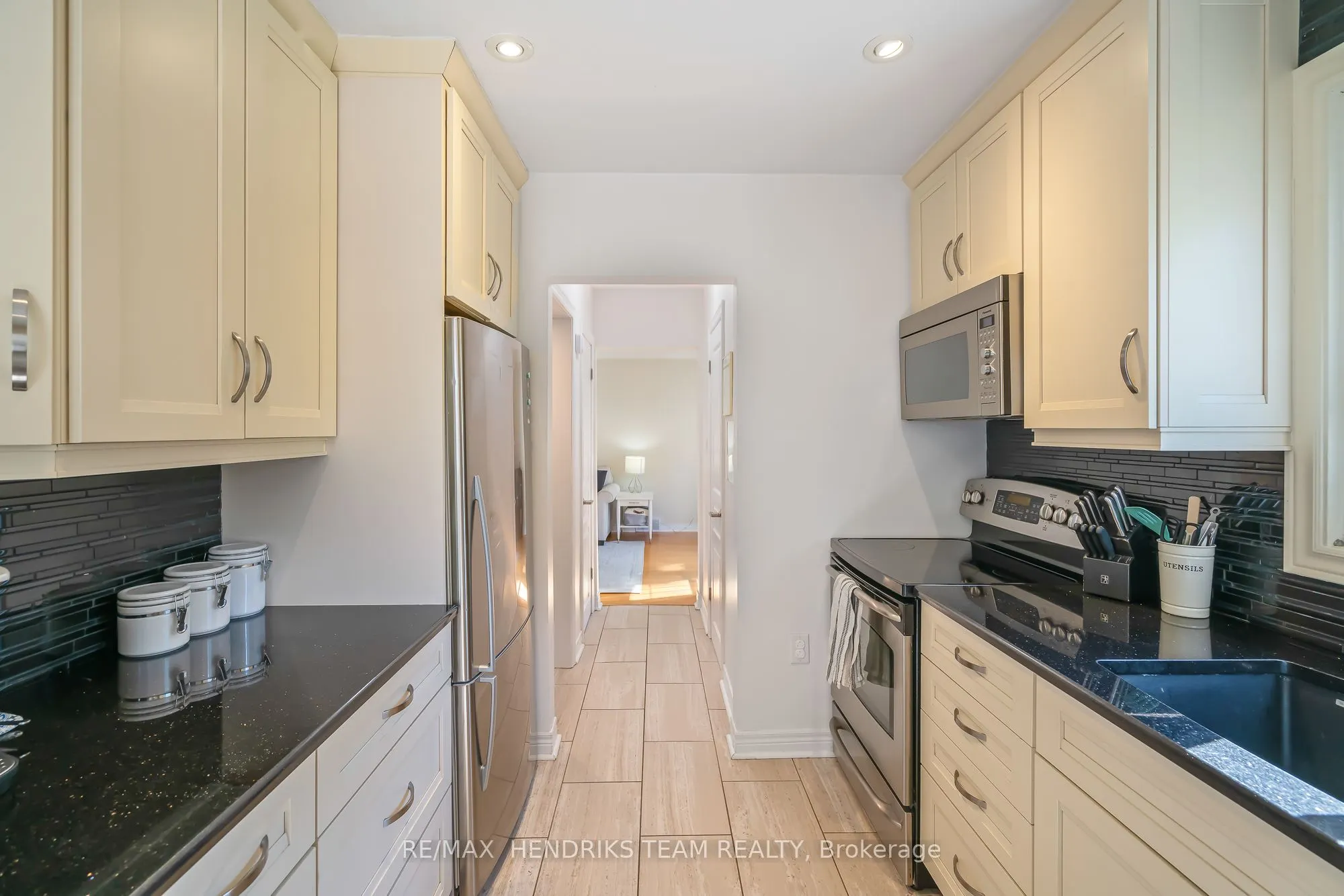 5 Maplewood Drive