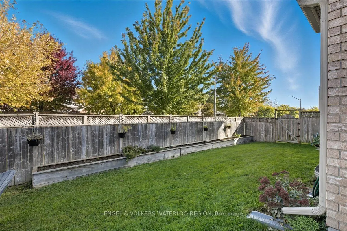 60 Raising Mill Gate