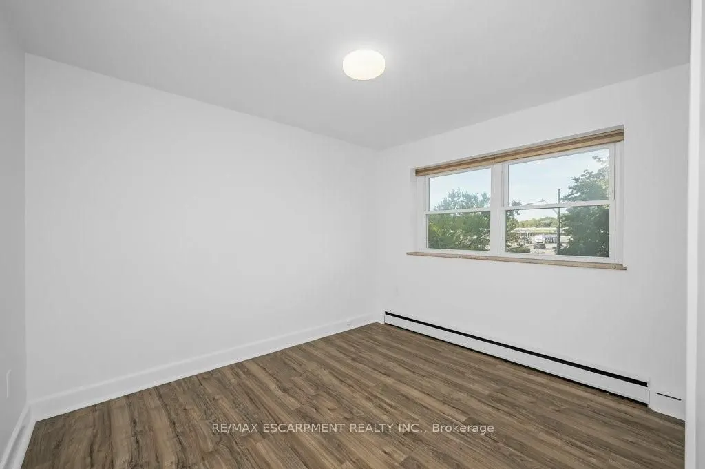 9 Grant Boulevard, #201