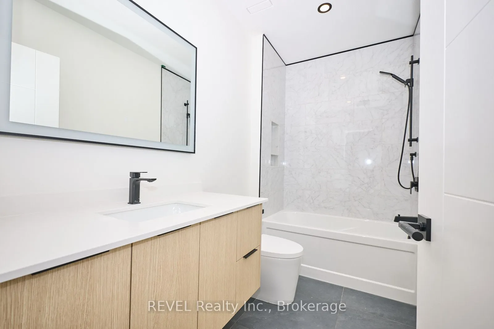 5361 Valley Way, #Unit 3