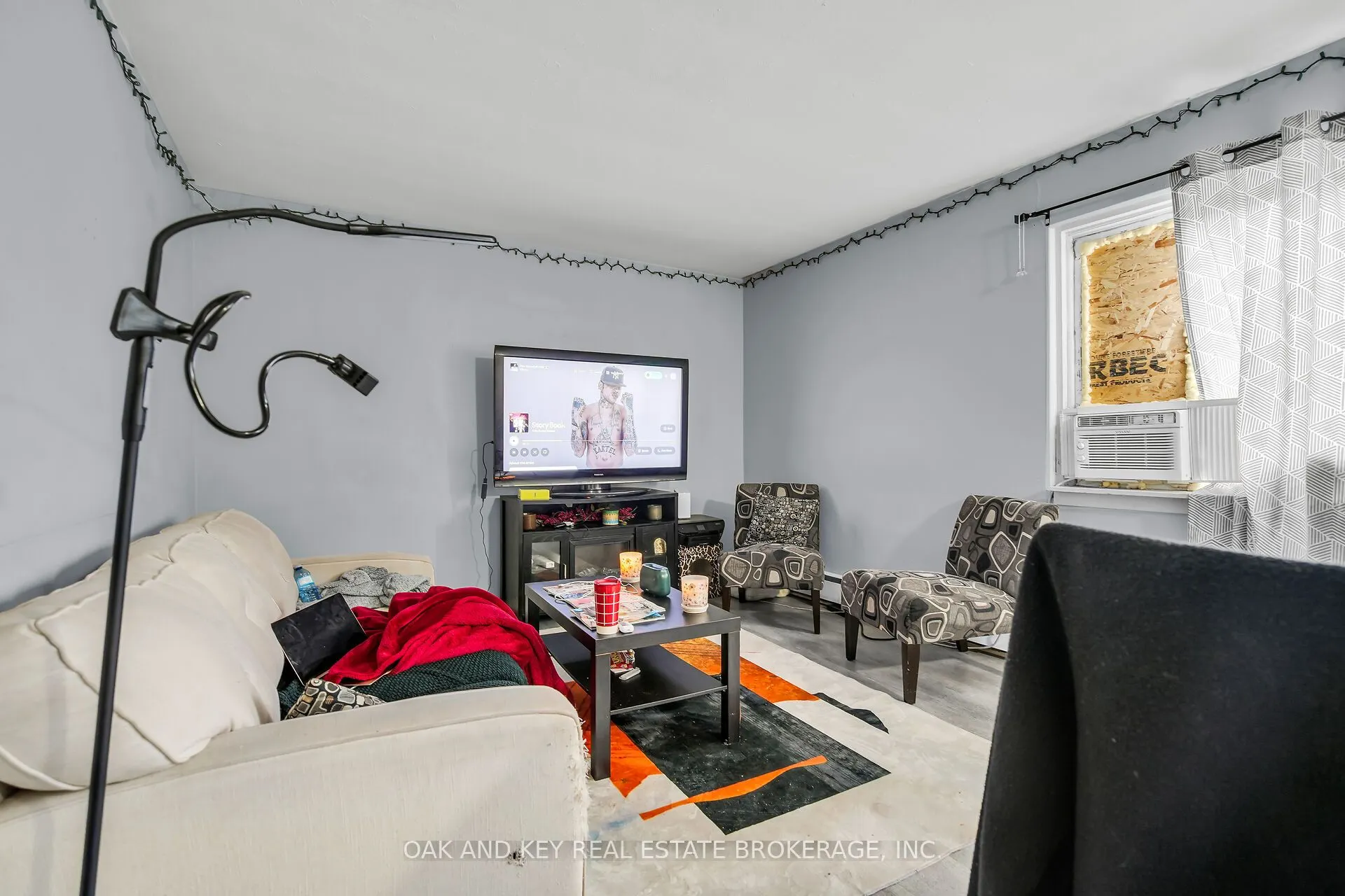 1563 Allen Place
