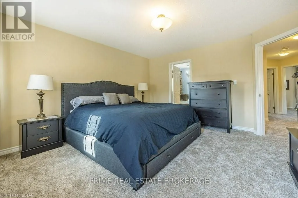 6 Peach Tree Boulevard